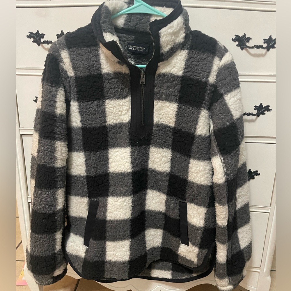 Abercrombie Buffalo Paid Sherpa